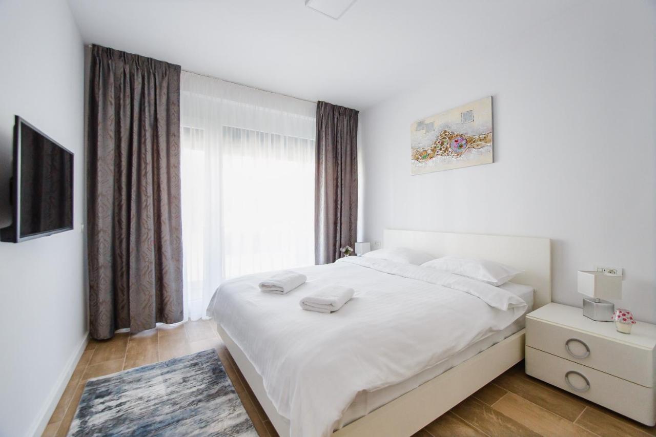 Lovely Home At West Residence Oradea Εξωτερικό φωτογραφία