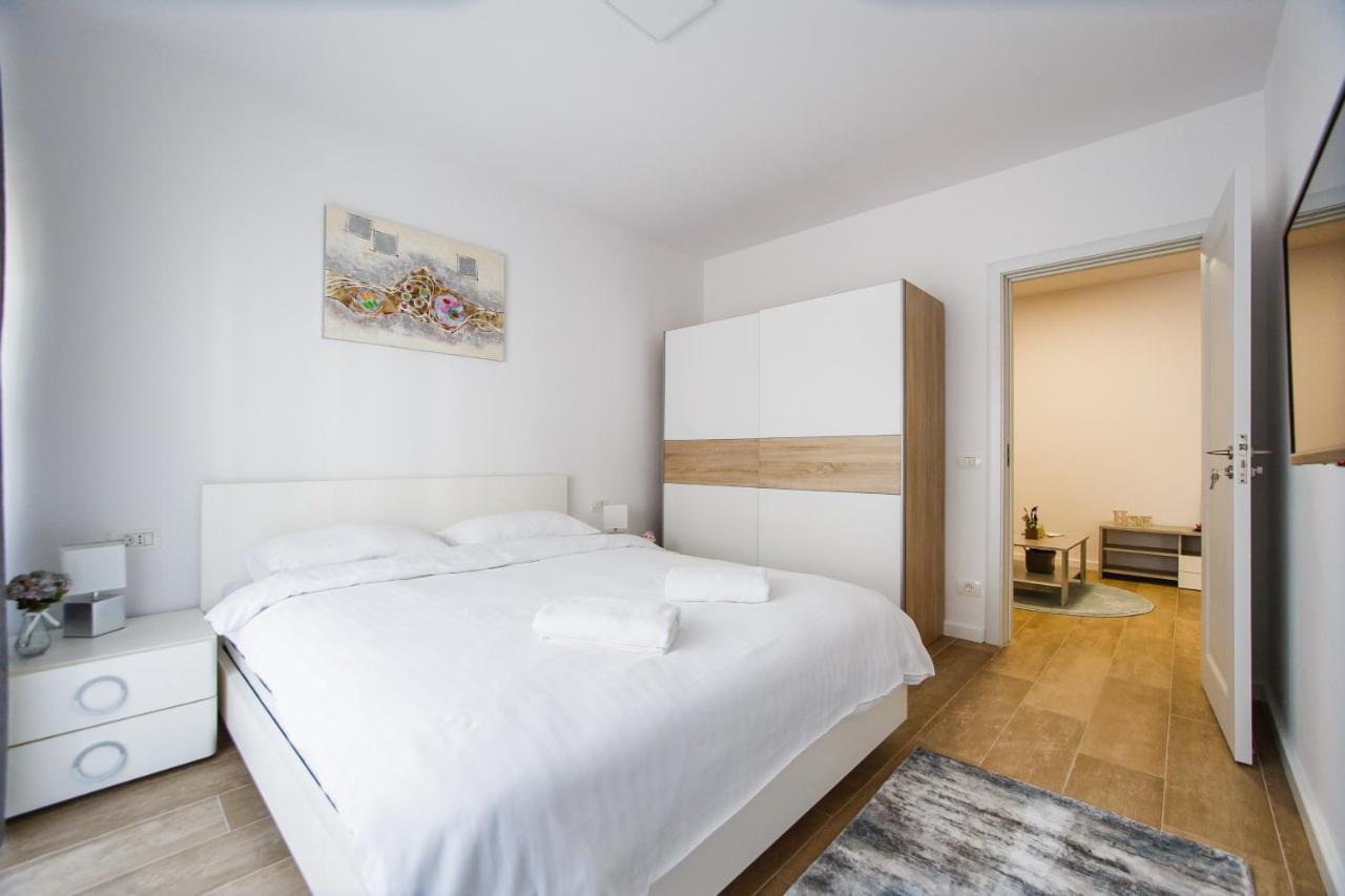 Lovely Home At West Residence Oradea Εξωτερικό φωτογραφία