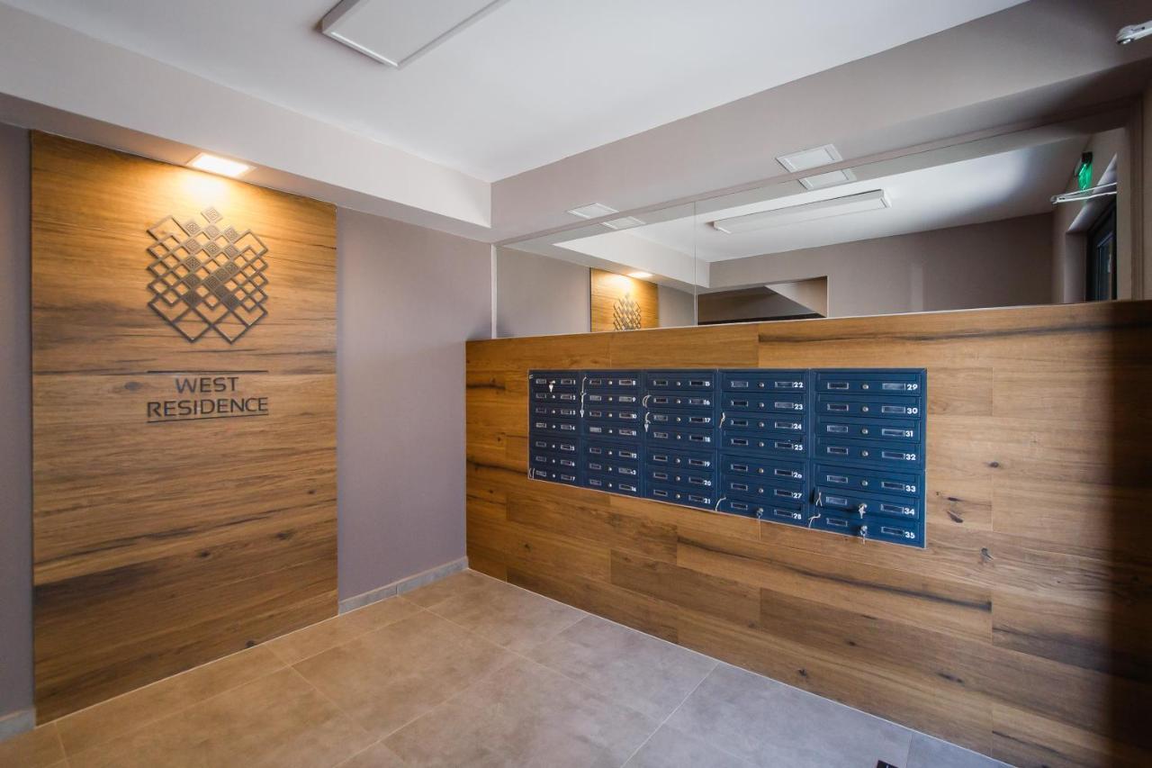 Lovely Home At West Residence Oradea Εξωτερικό φωτογραφία